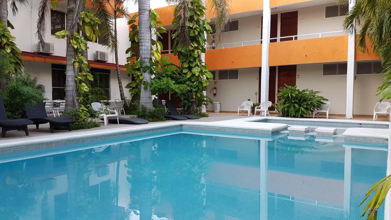 Hotel Delfin Playa Azul Lázaro Cárdenas Exterior foto